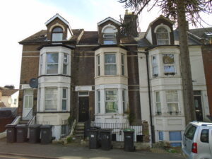 Napier Road, Luton, Beds,  LU1 1RE