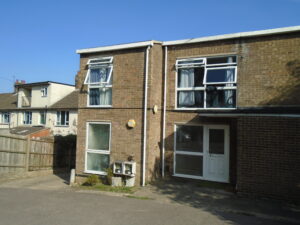 Flint Court, Luton, Beds,  LU1 5HH